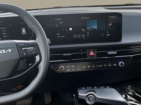 New 2025 Kia EV6 Wind image 6