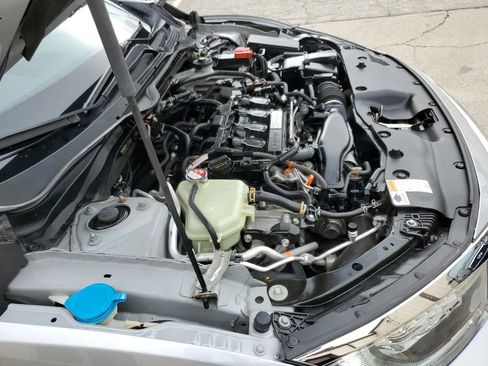 Used 2017 Honda Civic Touring image 45