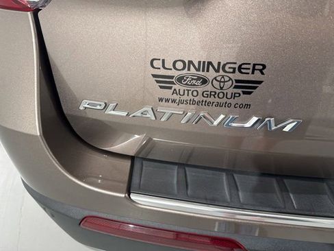 Used 2021 Ford Explorer Platinum w/ Equipment Group 601A AWD/4WD image 9