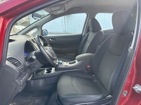 Used 2015 Nissan Leaf S w/ Charge Package image 9