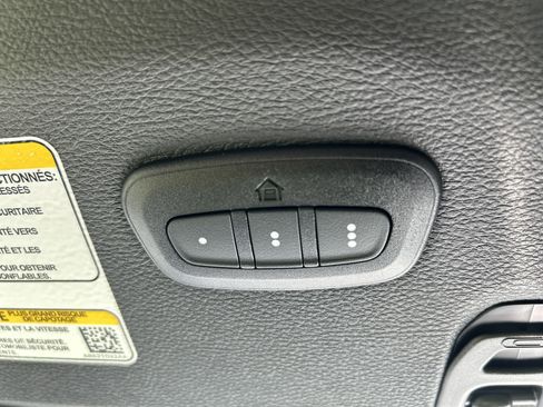 New 2025 Jeep Gladiator Sport image 38