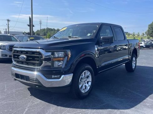 Used 2023 Ford F150 XLT AWD/4WD image 3