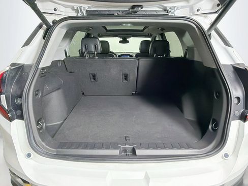 Used 2020 GMC Terrain SLT w/ Preferred Package FWD image 25