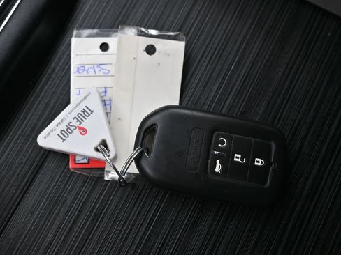 Used 2021 Honda Pilot EX image 28