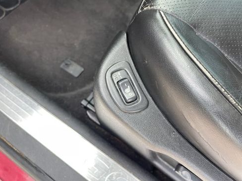 Used 2009 Pontiac G6 GT w/ Sun And Sound Plus Package FWD image 27