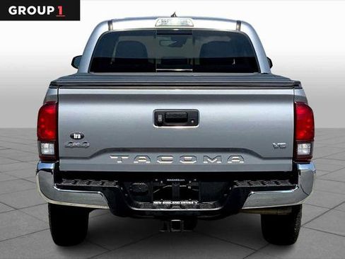 Certified 2019 Toyota Tacoma SR5 image 4