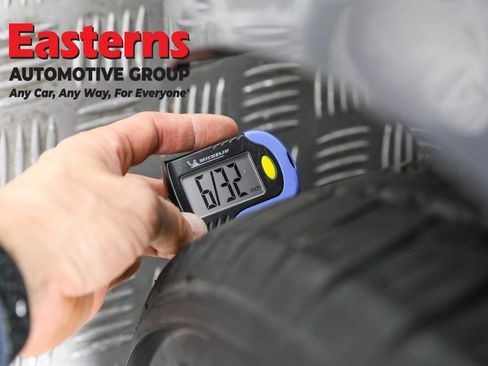 Used 2017 Hyundai Elantra SE w/ Cargo Package image 26