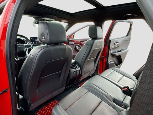 Used 2023 Chevrolet Blazer RS w/ Driver Confidence II Package image 6