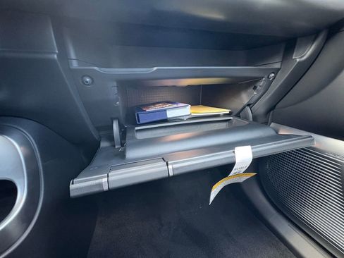 New 2026 Hyundai Ioniq 9 Limited image 9