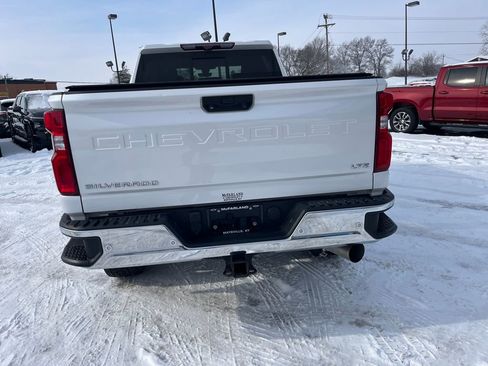 Used 2020 Chevrolet Silverado 2500 LTZ w/ LTZ Premium Package image 4