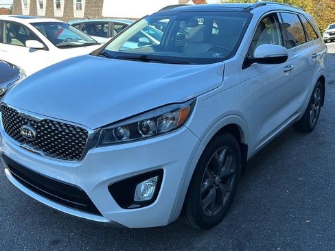 Used 2016 Kia Sorento SX image 1