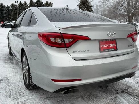 Used 2017 Hyundai Sonata Sport w/ Value Edition Package 02 image 4