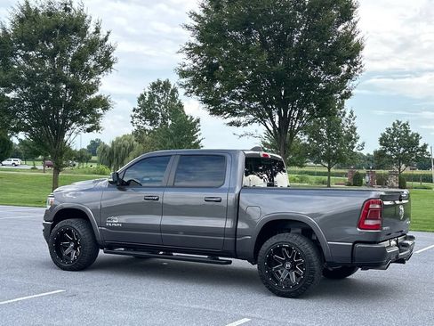 Used 2022 RAM 1500 Laramie AWD/4WD image 40