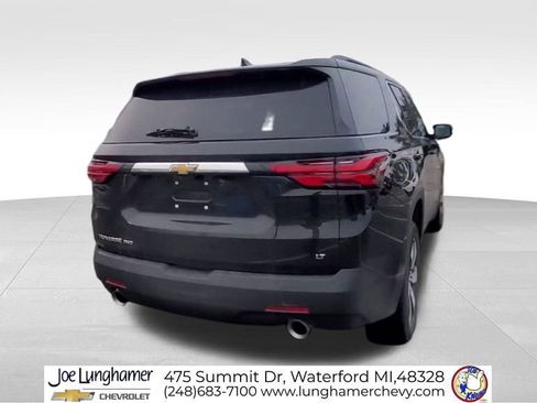 Certified 2023 Chevrolet Traverse LT w/ LT Premium Package image 8