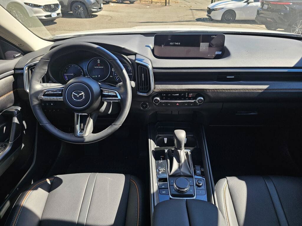 Certified 2026 MAZDA CX-50 2.5 Hybrid w/ Weather Package AWD/4WD image 18