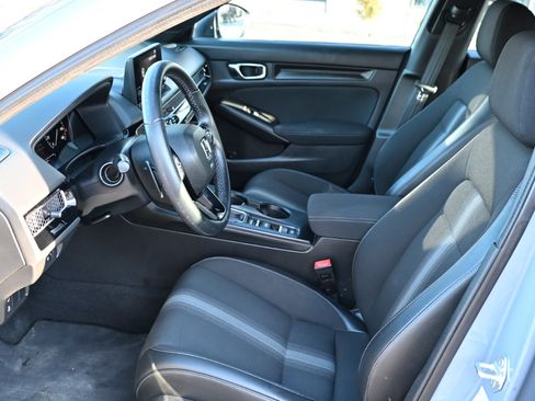 Used 2022 Honda Civic Sport image 19