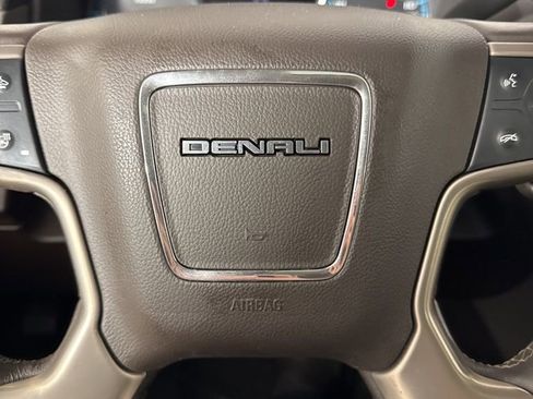 Used 2017 GMC Yukon XL Denali w/ Open Road Package AWD/4WD image 33