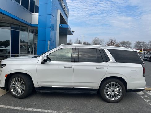 Used 2021 Cadillac Escalade Premium Luxury w/ Driver Assist Tech Package image 7