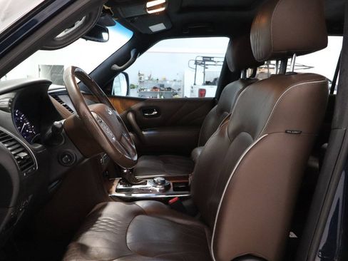 Used 2017 INFINITI QX80 Limited AWD/4WD image 16