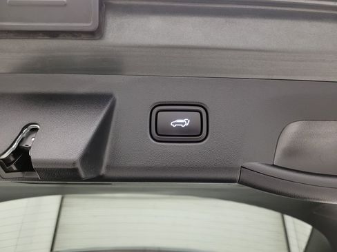 Used 2023 Hyundai Tucson SEL image 2