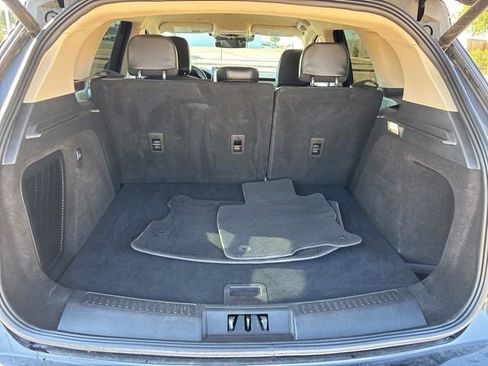 Used 2023 Lincoln Corsair AWD image 6