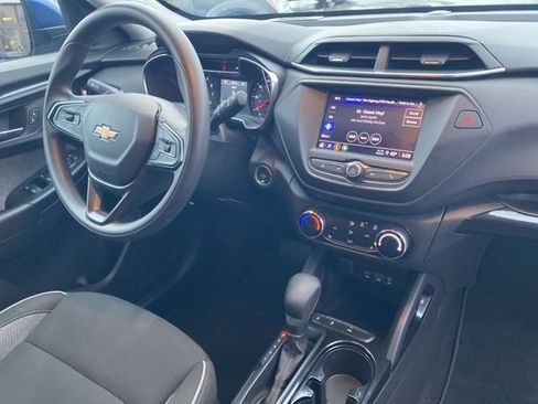 Used 2023 Chevrolet TrailBlazer LT image 28