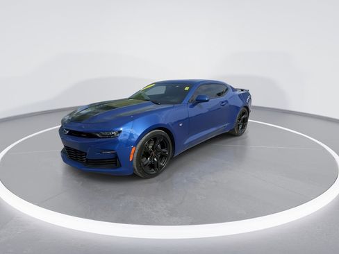 Used 2022 Chevrolet Camaro SS RWD image 7