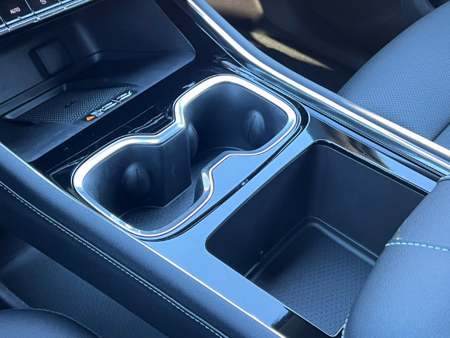 New 2027 Chevrolet Traverse LT AWD/4WD image 30