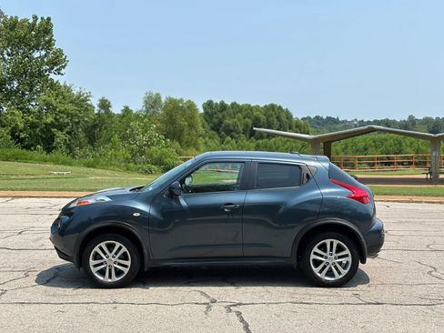 Used 2013 Nissan Juke SL FWD image 9