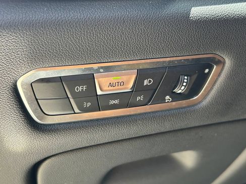 Used 2023 BMW X5 xDrive40i w/ M Sport Package AWD/4WD image 28