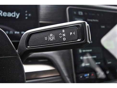 Used 2022 Rivian R1T Adventure image 17