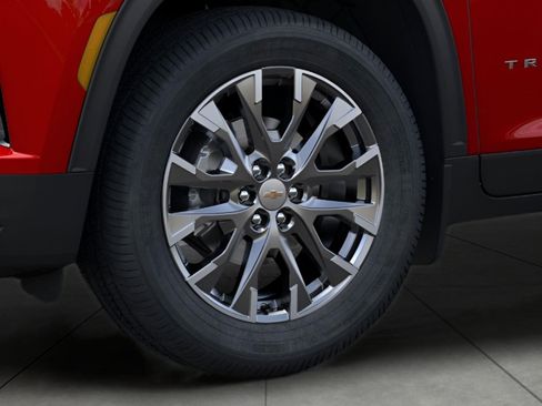Used 2026 Chevrolet Traverse LT w/ Sun and Wheel Package AWD/4WD image 9