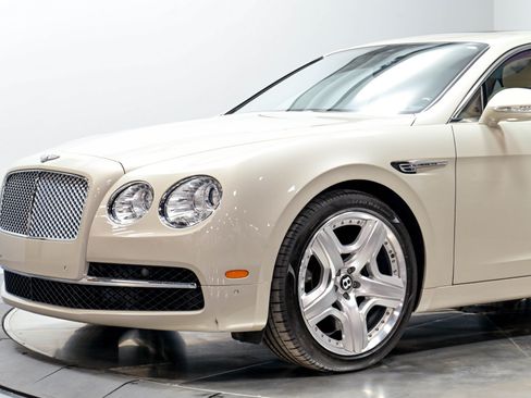 Used 2015 Bentley Flying Spur W12 AWD/4WD image 10