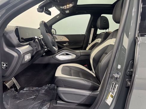 Used 2025 Mercedes-Benz GLE 63 AMG S image 8