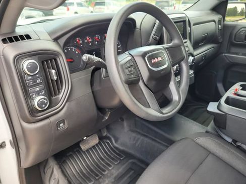 Used 2025 GMC Sierra 1500 Pro w/ Pro Value Package AWD/4WD image 28