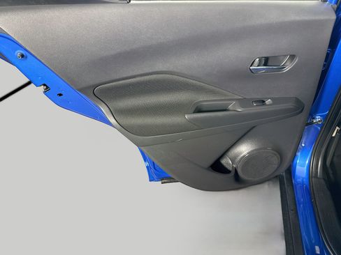 Used 2021 Nissan Kicks SV FWD image 26