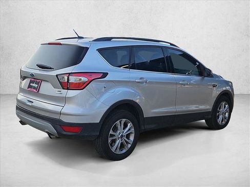 Used 2018 Ford Escape SE AWD/4WD image 5