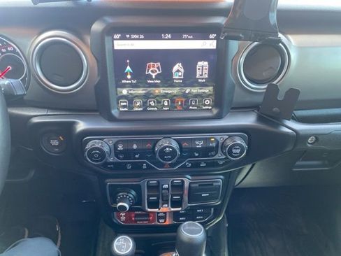 Used 2020 Jeep Gladiator Rubicon AWD/4WD image 17