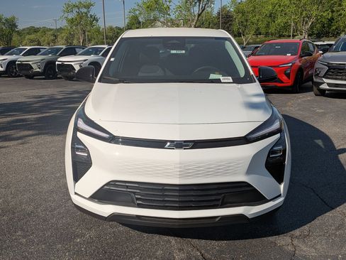 New 2027 Chevrolet Bolt LT w/ Comfort Package FWD image 2