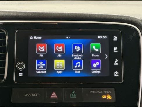 Used 2018 Mitsubishi Outlander SE AWD/4WD image 11