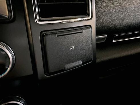 Used 2020 Ford Expedition Limited w/ Equipment Group 303A image 28