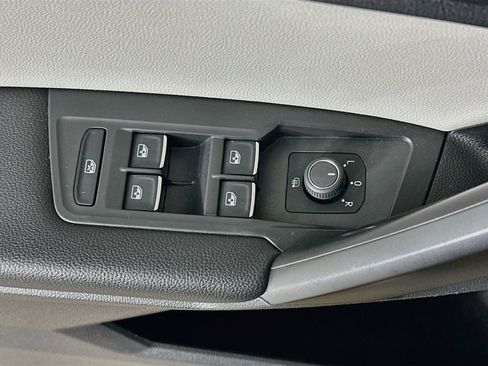 Used 2021 Volkswagen Tiguan SE R-Line w/ 3rd Row Seat Package AWD/4WD image 15