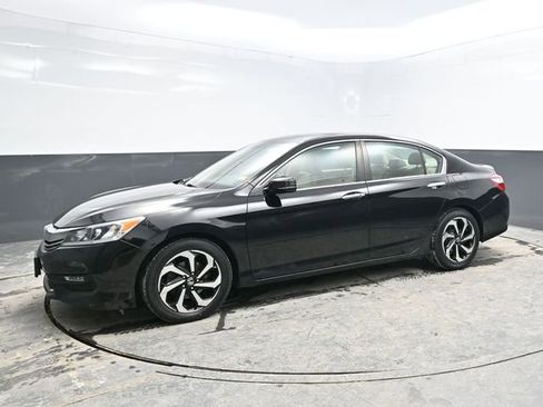 Used 2017 Honda Accord EX-L image 3