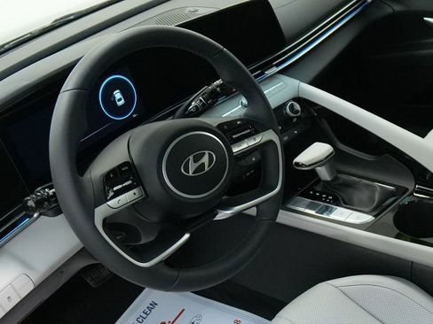 New 2026 Hyundai Elantra Limited image 13