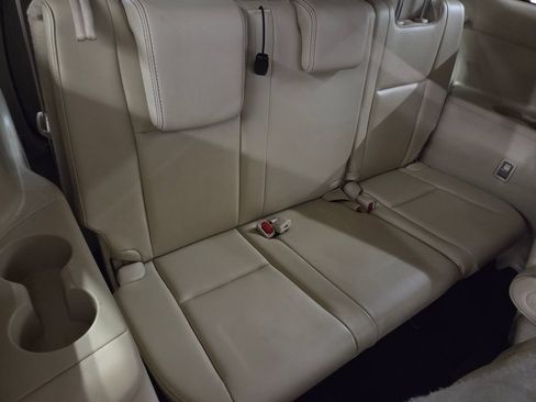 Used 2015 Toyota Highlander Limited AWD/4WD image 19