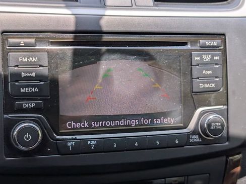 Used 2015 Nissan Sentra SL FWD image 16