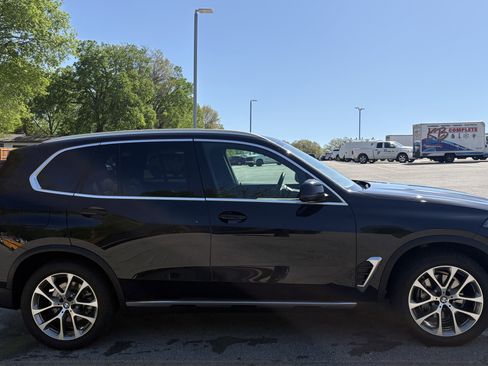 Certified 2026 BMW X5 xDrive40i AWD/4WD image 11