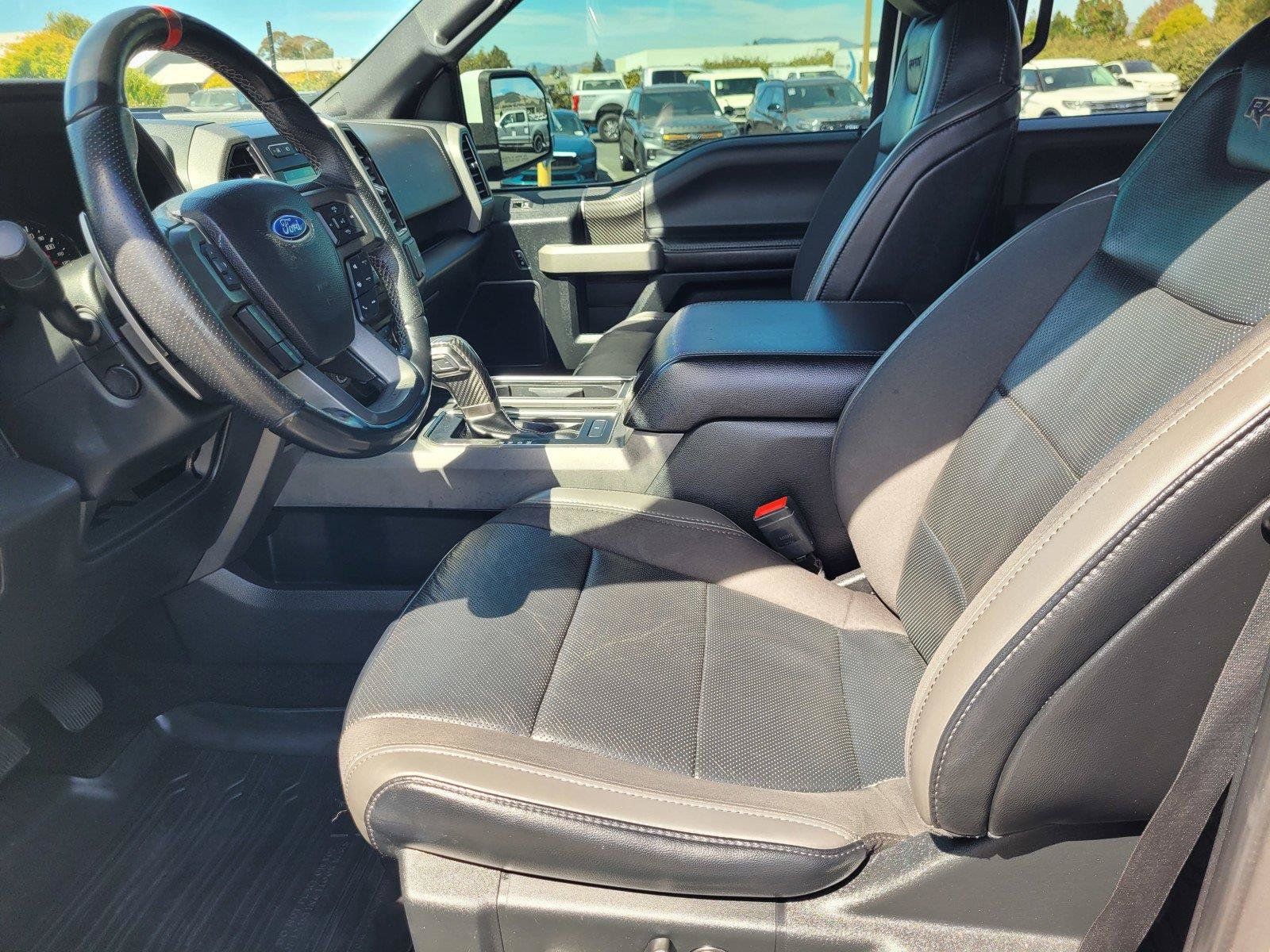 Used 2019 Ford F150 Raptor w/ Equipment Group 802A Luxury AWD/4WD image 21