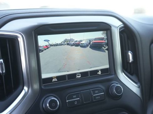 Used 2022 Chevrolet Silverado 1500 LT Trail Boss w/ Convenience Package II image 26