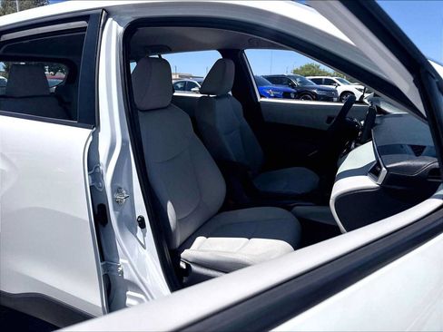 Used 2022 Toyota Corolla Cross L FWD image 10